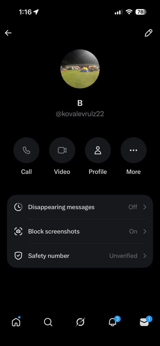 Dyllm22's tweet photo. SCAMMER!! 
Warning all girls. Dudes a straight weirdo and scammer. Hit me up for a month straight on multiple accounts all to try and scam me continuously. https://t.co/gxXvhiWbup