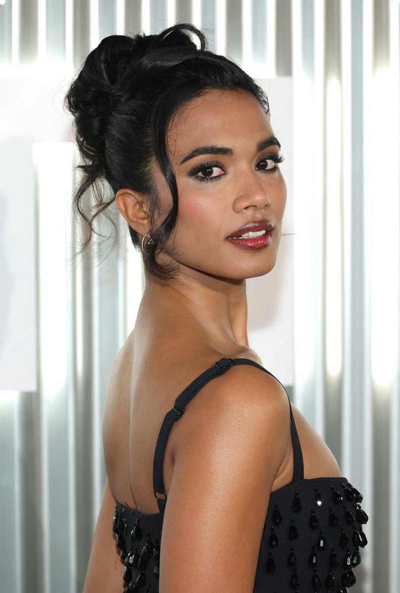 best of supriya ganesh tweet media