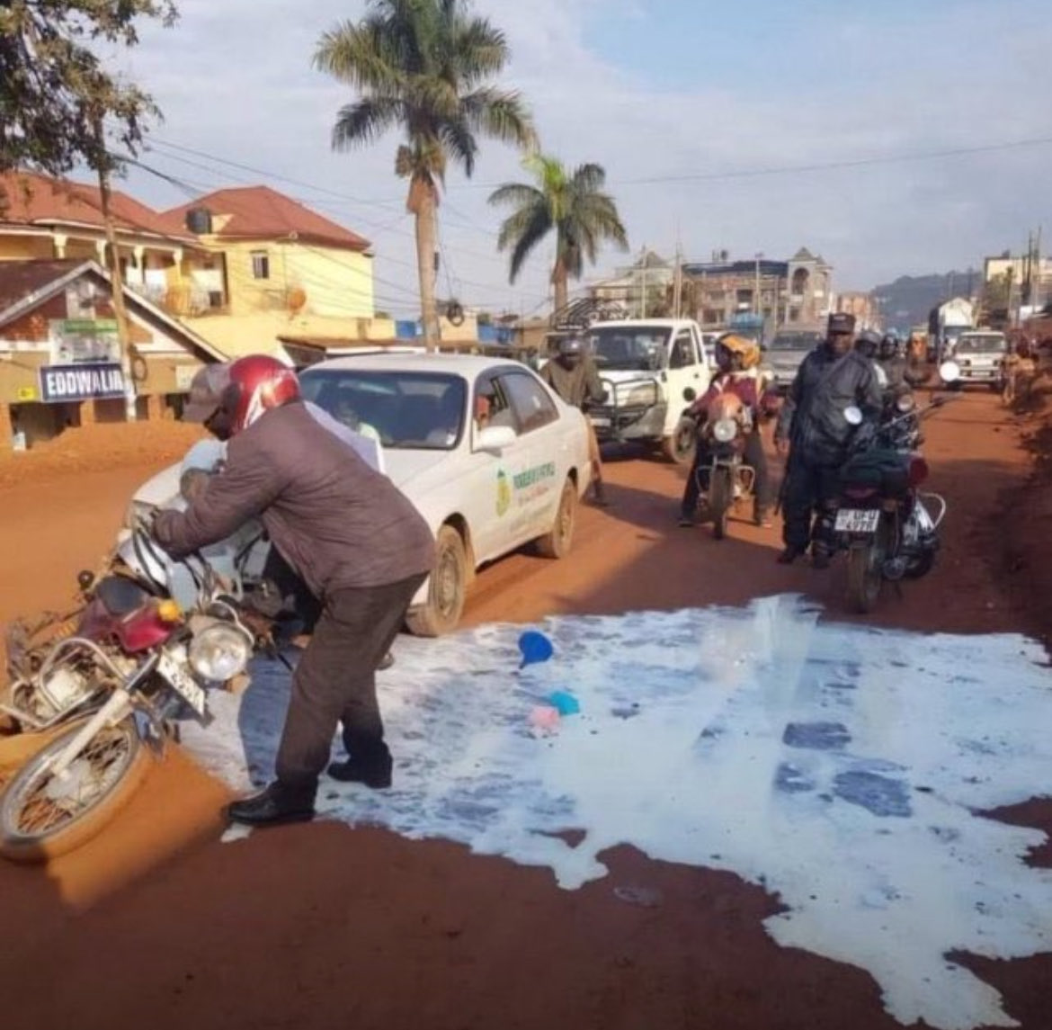 first son 🇷🇼 🇺🇬 tweet media