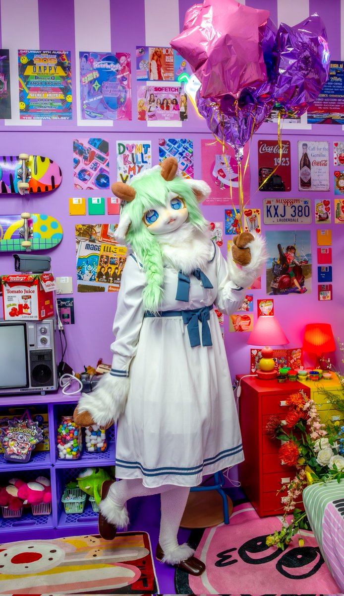 feat_HIlDA's tweet photo. #fursuit #FursuitEveryday 
따스한 봄 햇살과 함께 오랜만에 인사드려요!😊✨️ https://t.co/s43oAuxBjB