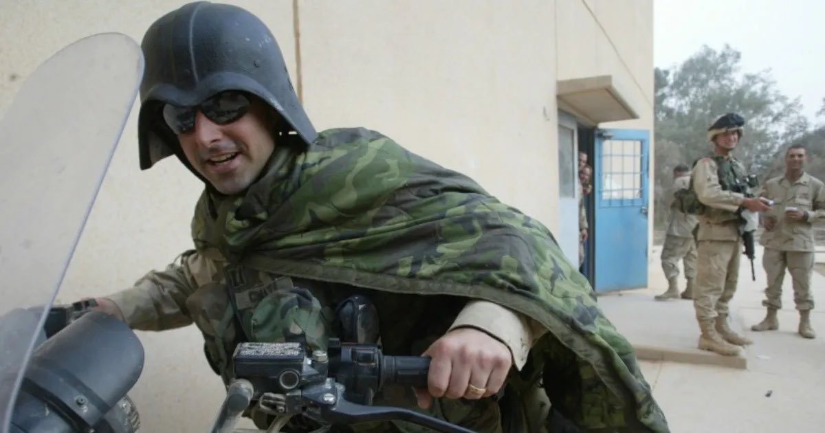 blackstar tweet media