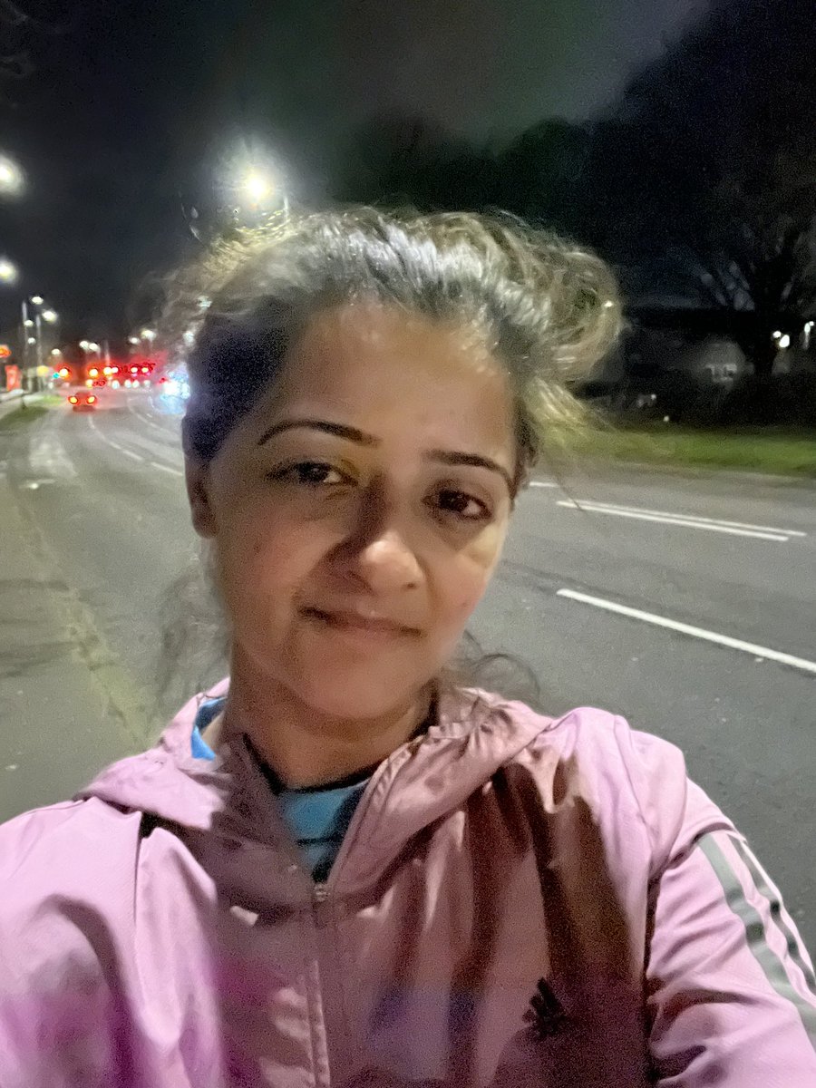 Amnah Iqbal tweet media