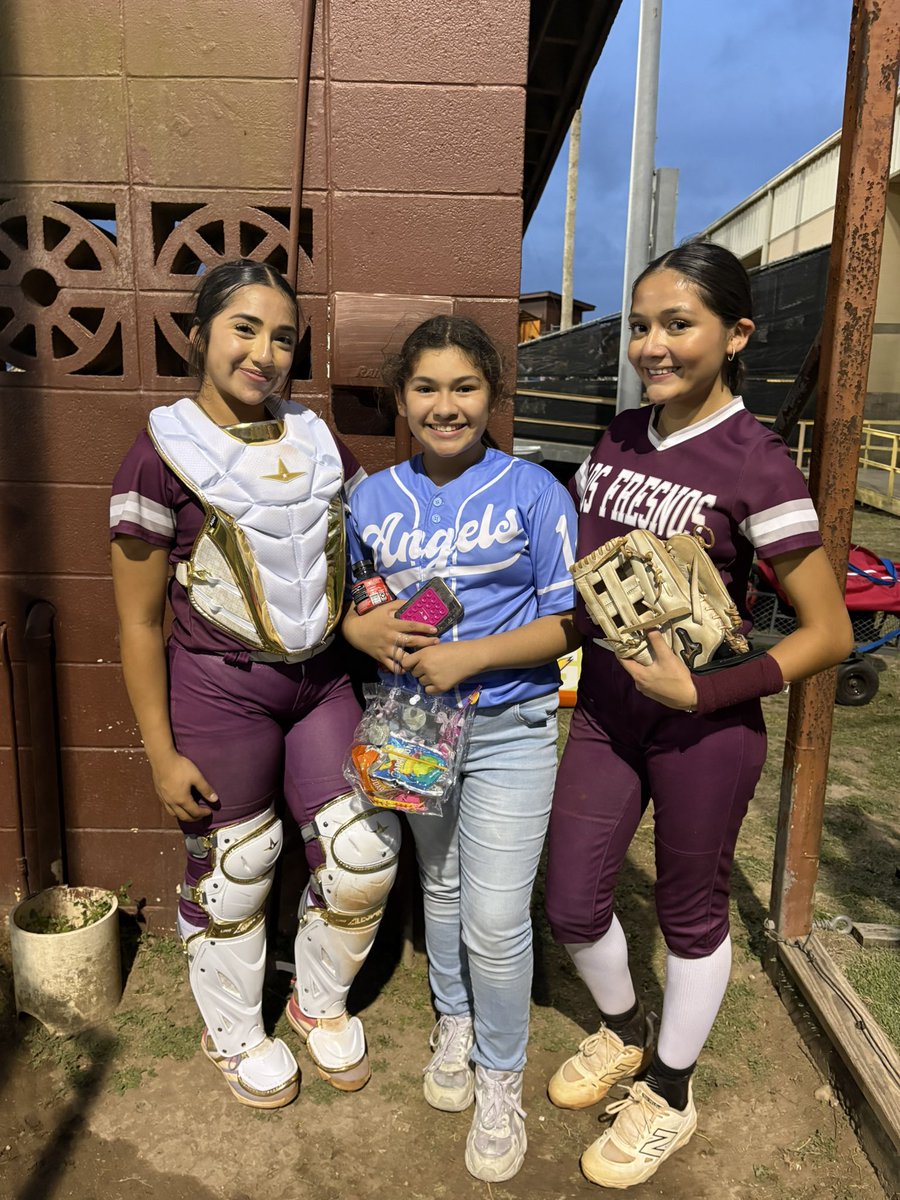Los Fresnos Falcon Softball tweet media