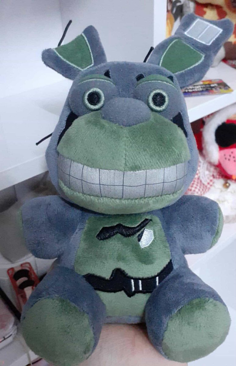 RattyCheeze tweet media