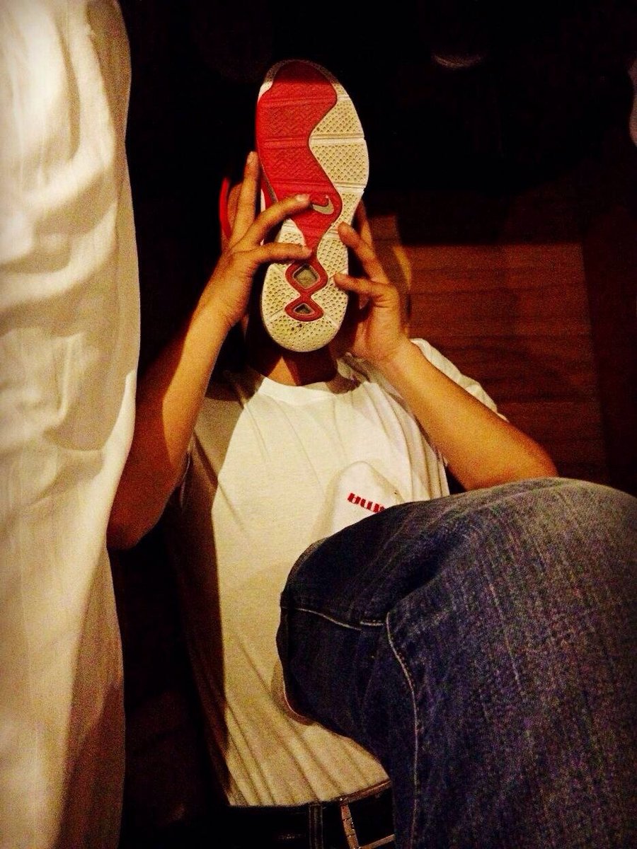 Whiffsneaks tweet media