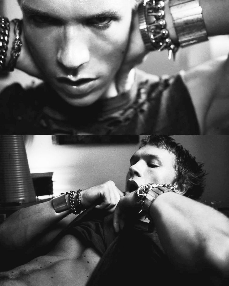 ‍ ‍ ‍ ♯⁸¹ ‍ ‍ “𝒍i̲l̲y” ‍. tweet media