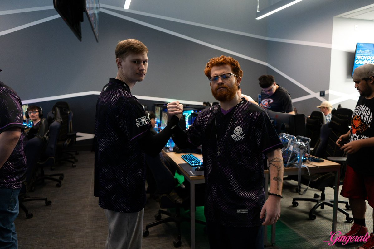 ℜ𝓲𝒄𝓸✞ tweet media