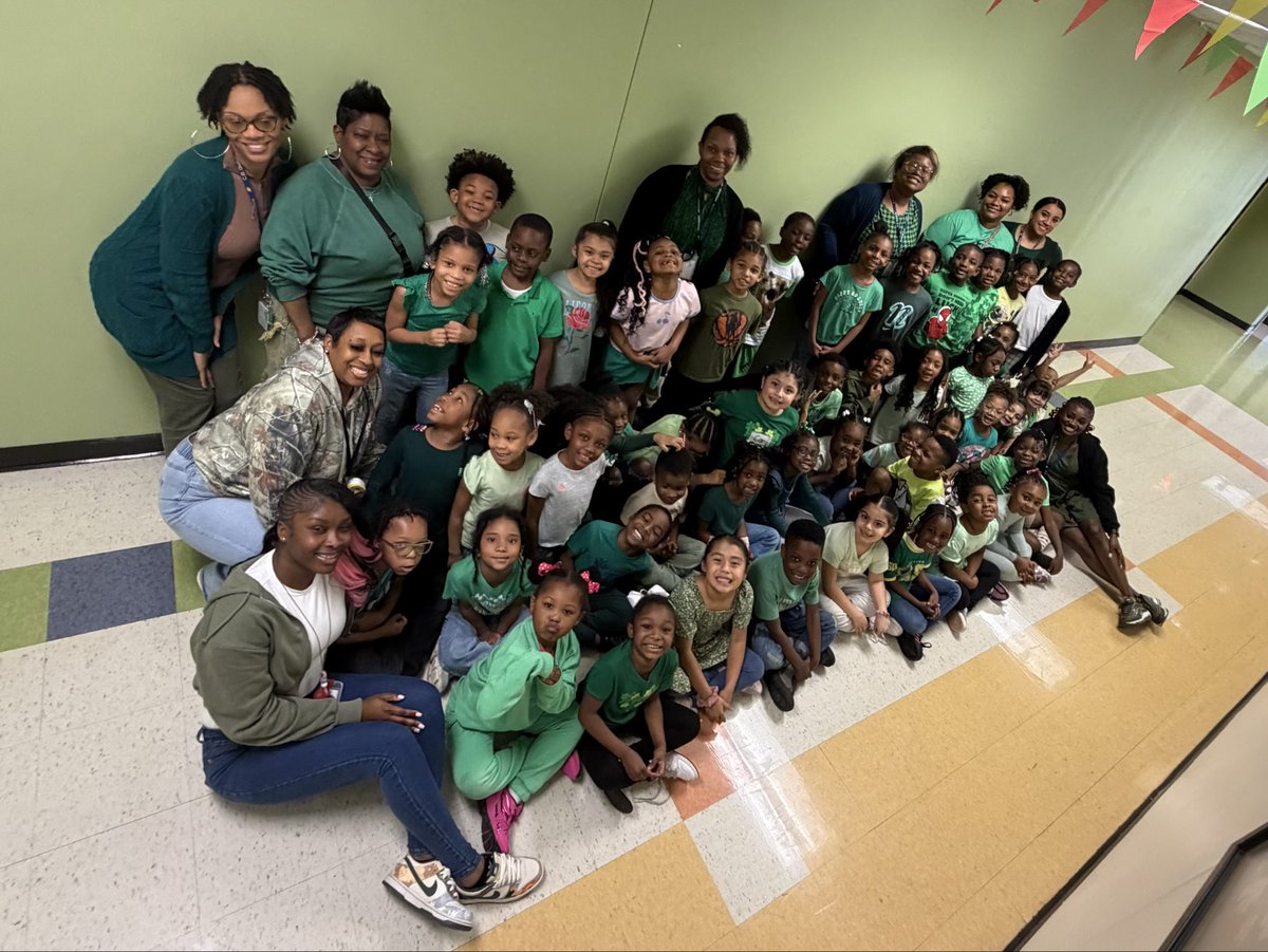 GullattES tweet media