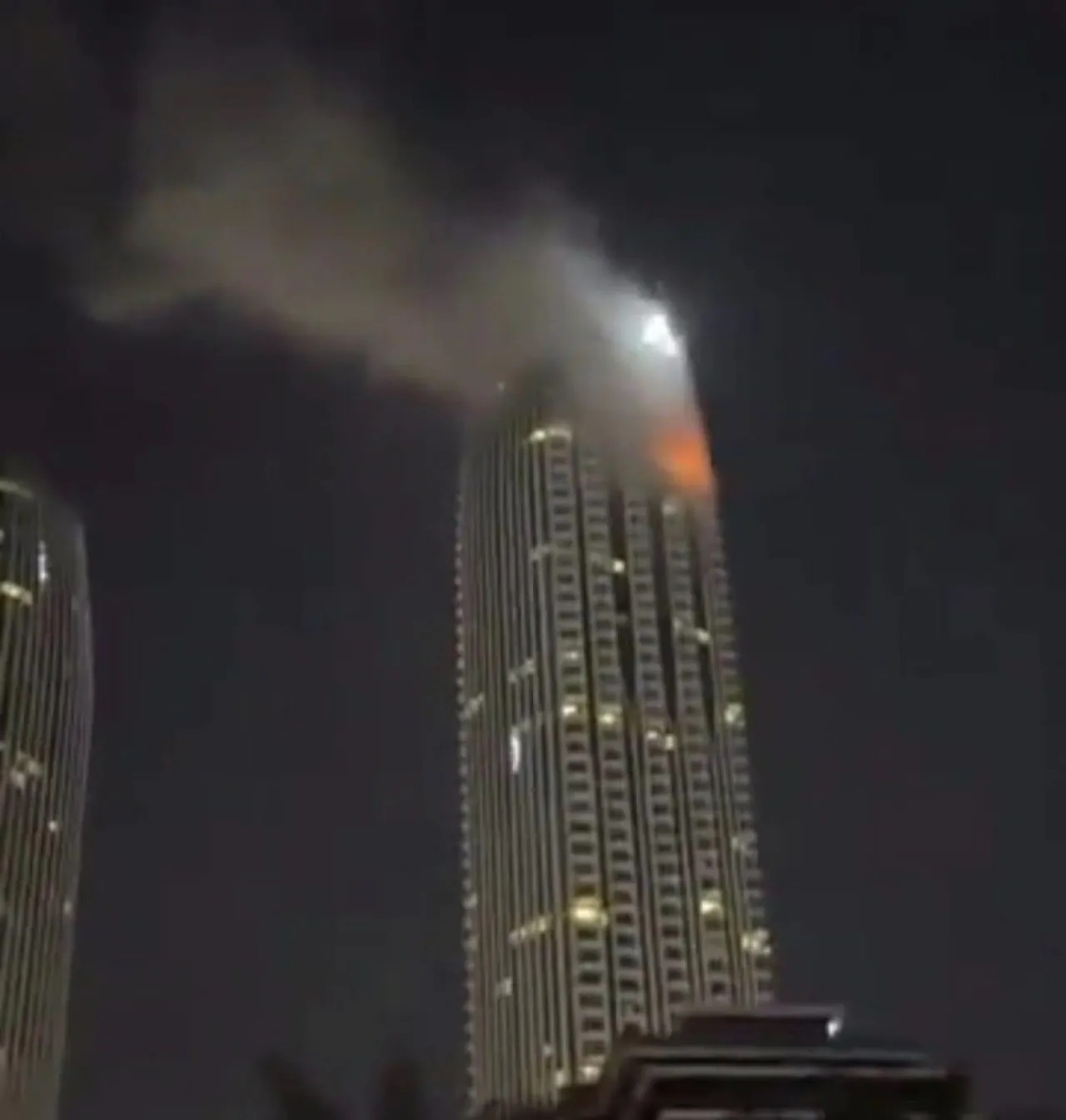 المكتب الإعلامي لدبي: سقوط طائرة مسيرة على مبنى قرب خور دبي 