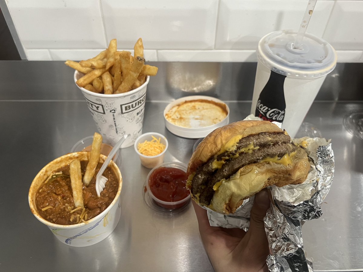 princess jiang tweet media