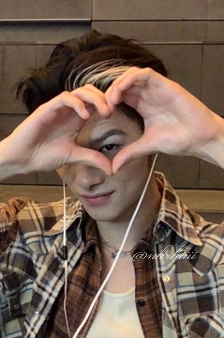ikeusaamado's tweet photo. Ire al gym, sigan con los tags, correos, firmas y donaciones esto no se queda asi, si parte del fandom no puede, nosotros podemos no nos quedamos con los brazos cruzados 🧘‍♀️

ENHYPEN IS SEVEN

#BELIFTLABTREATENHYPENBETTER
#ENHYPEN_IS_7
#COMEBACKHEESEUNG https://t.co/YV5t8py2ob