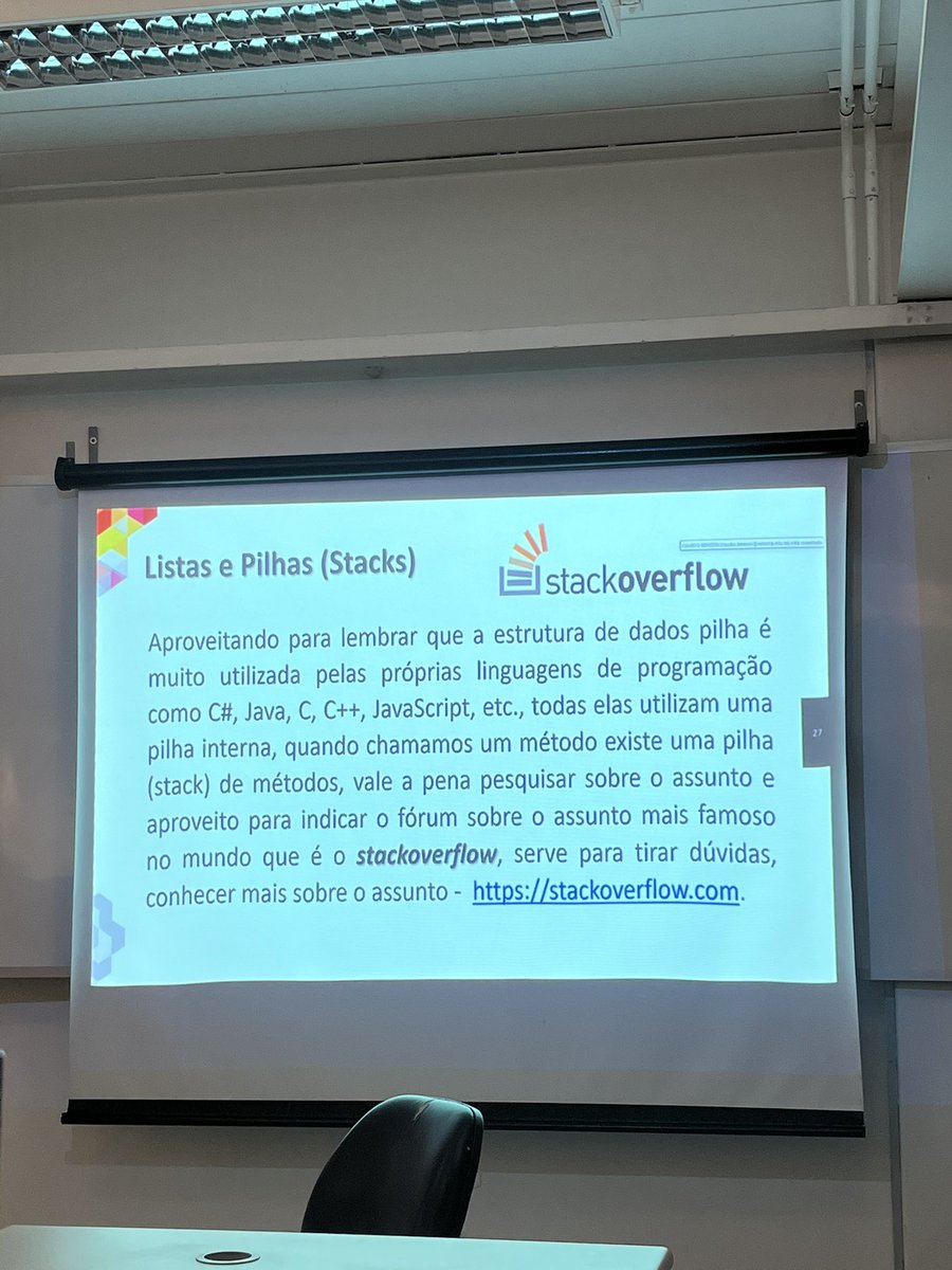 Maki tweet media