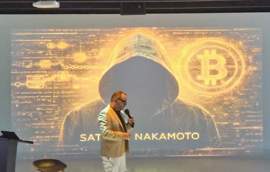 Ani₿al Garrido tweet media