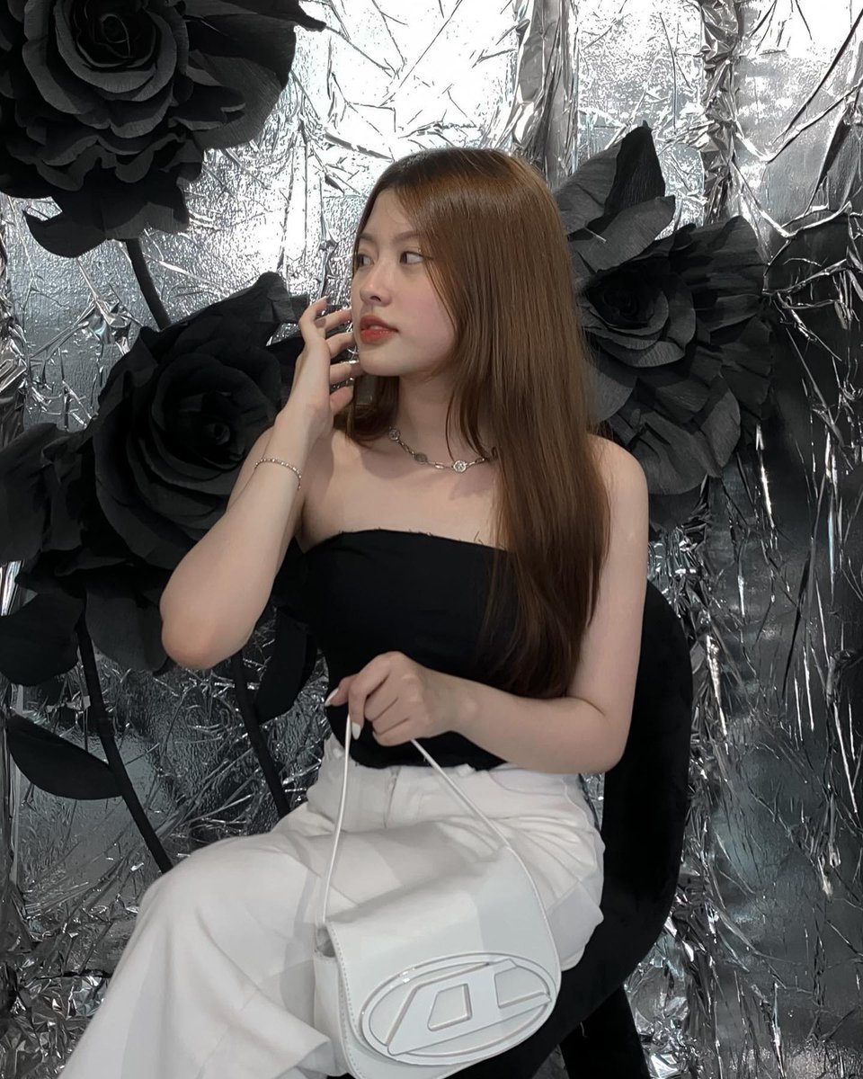 susanne obersteg tweet media