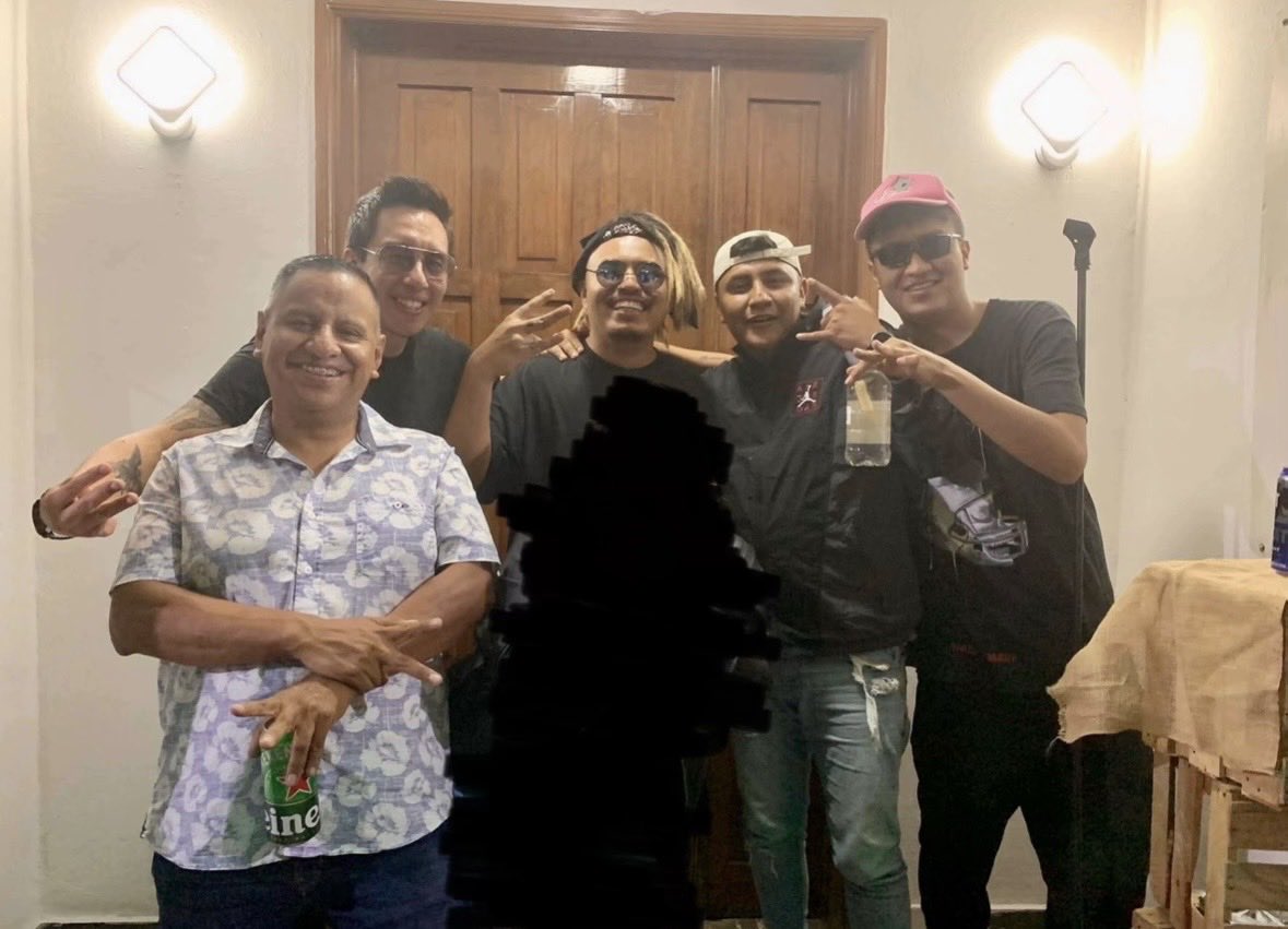 tin_ordaz's tweet photo. @chepetron @pendejosuesy O si no fuiste a uno de los primeros shows que estuvo con el Lalo y otras eminencias https://t.co/WDAexikqqC