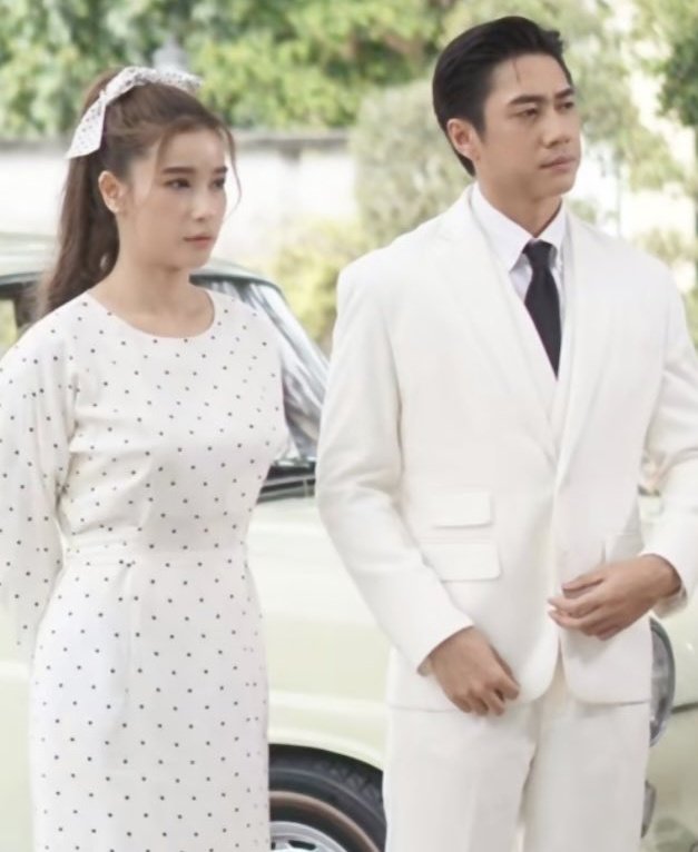 วันนี้จะได้เห็น หม่อเจ้ารวีกานต์ กับ คุณเพียงจันทร์ เดินพรมม่วง ด้วยกัน หรือป่าวหนออ!🥰😍
#เหมันต์ตะวันรอน #แจมรชตะ
#JamRachata <a href="/RachataJam/">Jam Rachata</a>
<a href="/wannarotvill/">วิวตัวจริงเล่นเองเด้อ ◡̈⃝*.:｡✿</a>