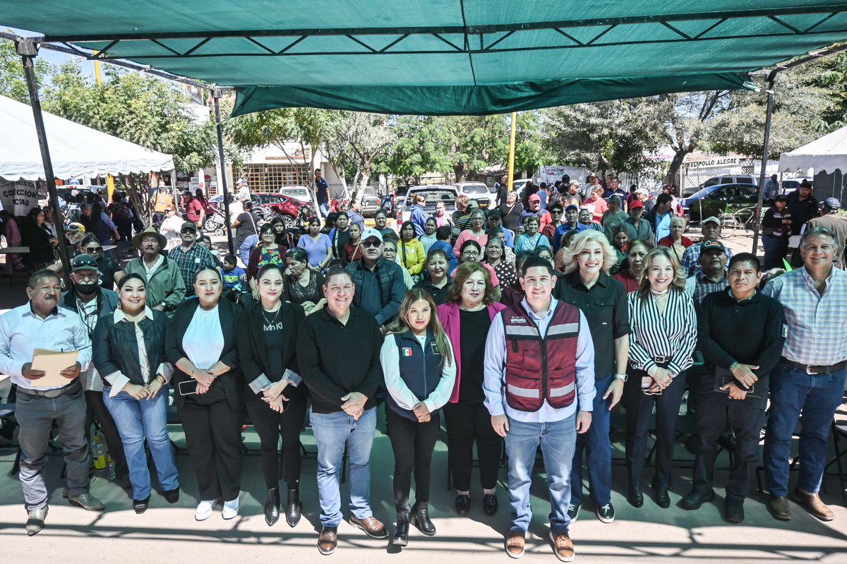 marcoavag's tweet photo. Esta mañana acudí en representación del gobernador Alfonso Durazo y del secretario Adolfo Salazar a la Feria de Atención a las Causas en Pueblo Yaqui.

Avanzamos con la consolidación de la justicia social a ras de suelo, reconstruyendo el tejido social desde el territorio. https://t.co/4ysxsEVIC4