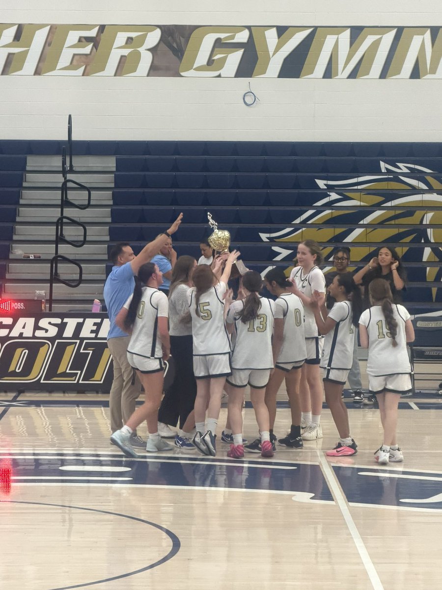 Alexa Longmire tweet media