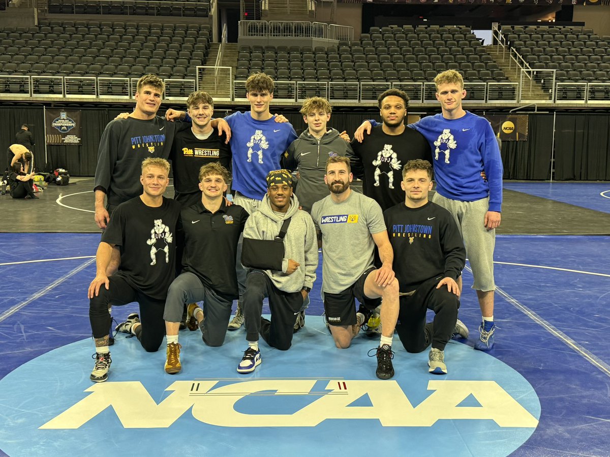 First workout in at NCAA’s!

📍Sioux Falls, SD 

#upjwrestling #brothersforlife #d2wrestle