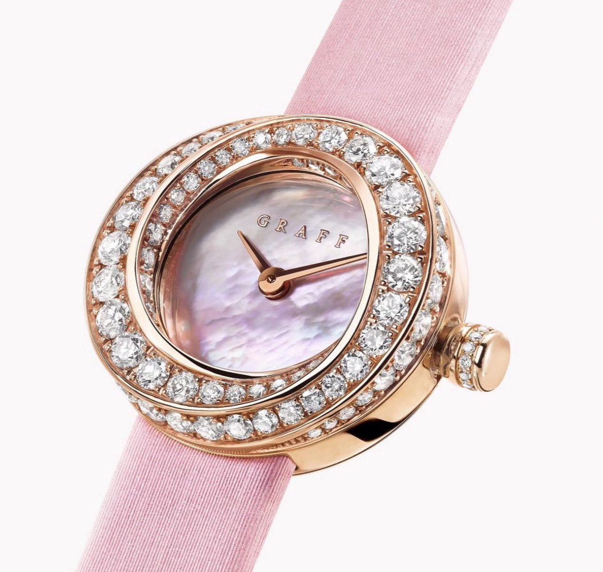 ᴘɪɴᴋ tweet media