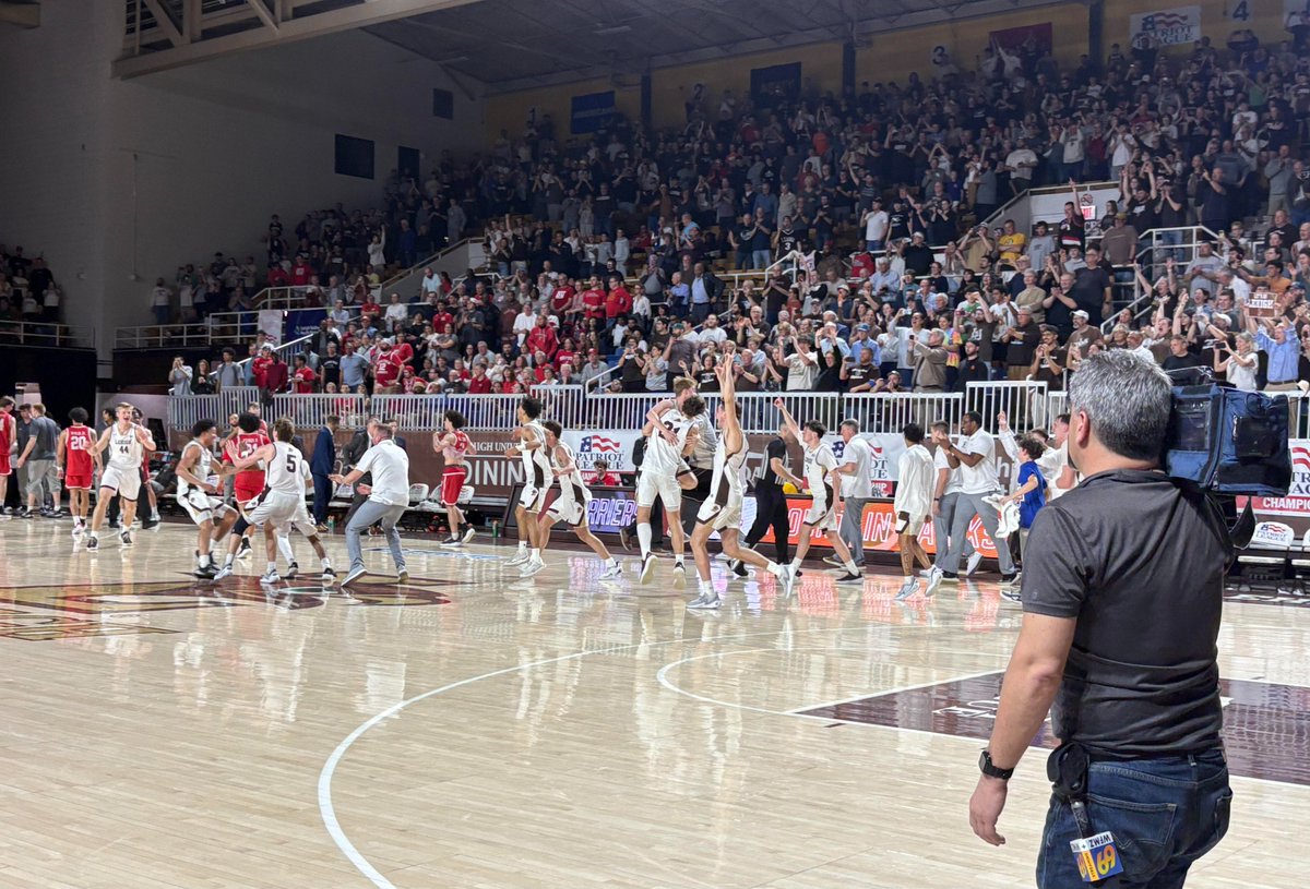 MichaelBlouse's tweet photo. MARCH MADNESS!
@LehighU is your 2025-26 @PatriotLeague champion and the Mountain Hawks earn the automatic bid to the NCAA Tournament.
Lehigh 74
Boston U. 60
Lehigh junior Nasir Whitlock scores 13 points (11 in first half) and is named tournament MVP.
@mcall @KeithGroller https://t.co/CBD2RYNz1m