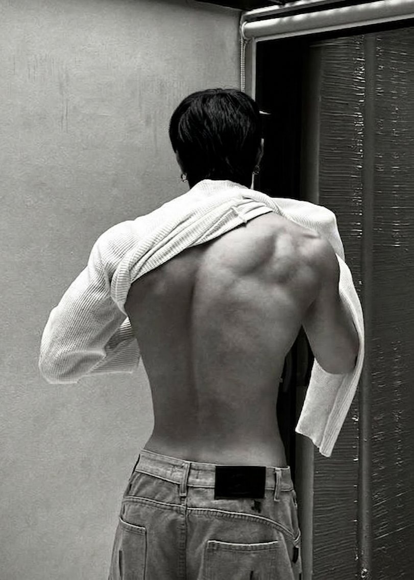 Dᴇᴍɪᴀɴ & Lᴜᴄɪᴇɴ tweet media