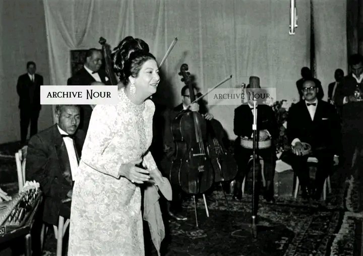 وافتكرت كمان ياروحي
بعدنا ليه 😔