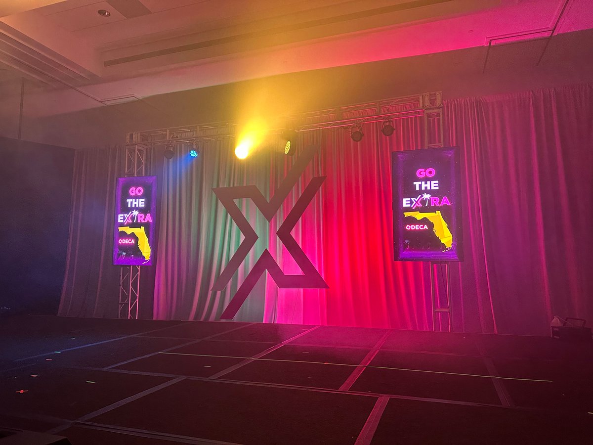 thinkcybis's tweet image. Cybis knew how to #GoTheExtra at this year's Florida DECA CDC, with sessions in two rooms simultaneously! Our team delivered seamless AV coordination, stage management, and live production, providing one experience and connecting the audience in their achievements!
#thinkcybis