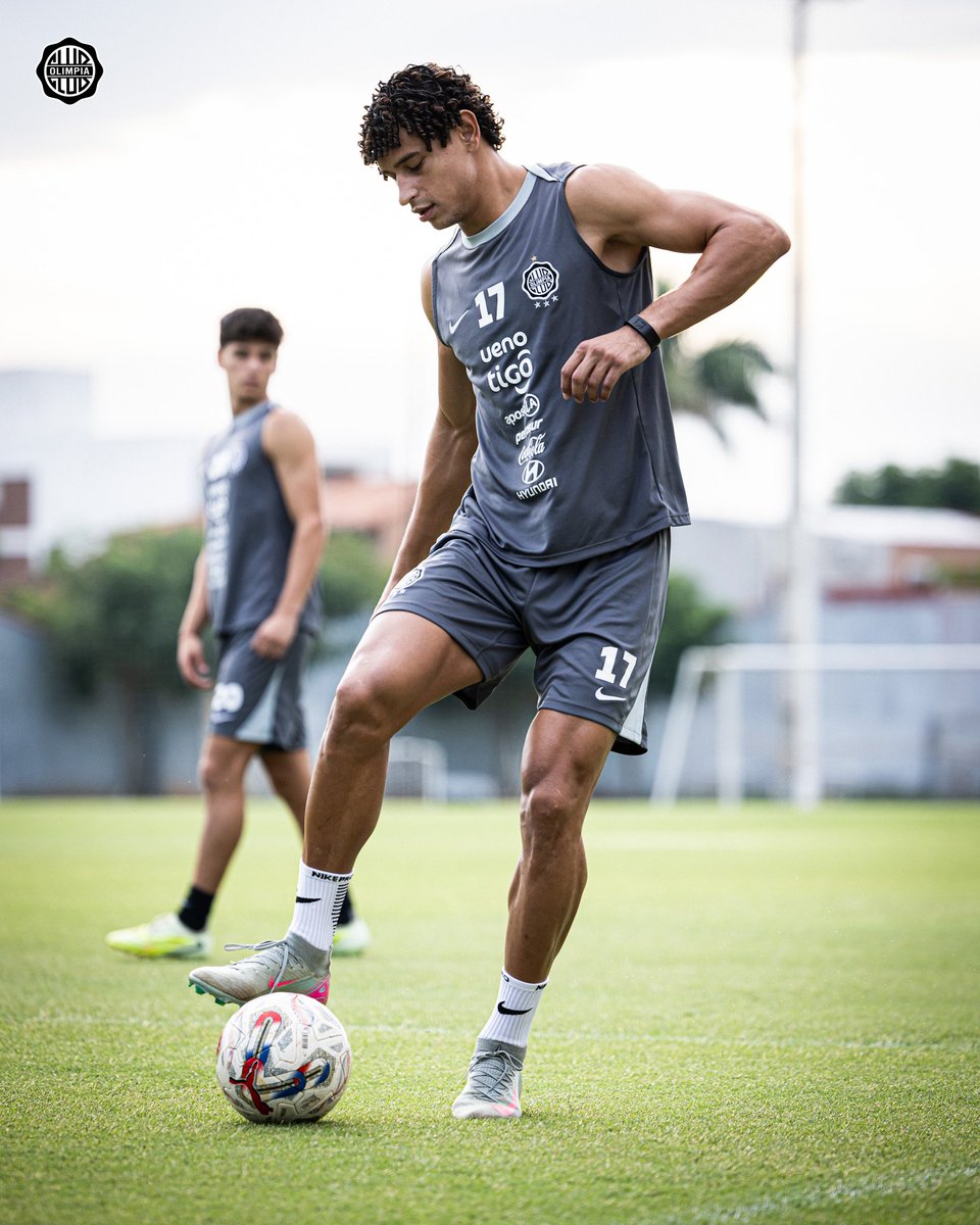 Club Olimpia tweet media