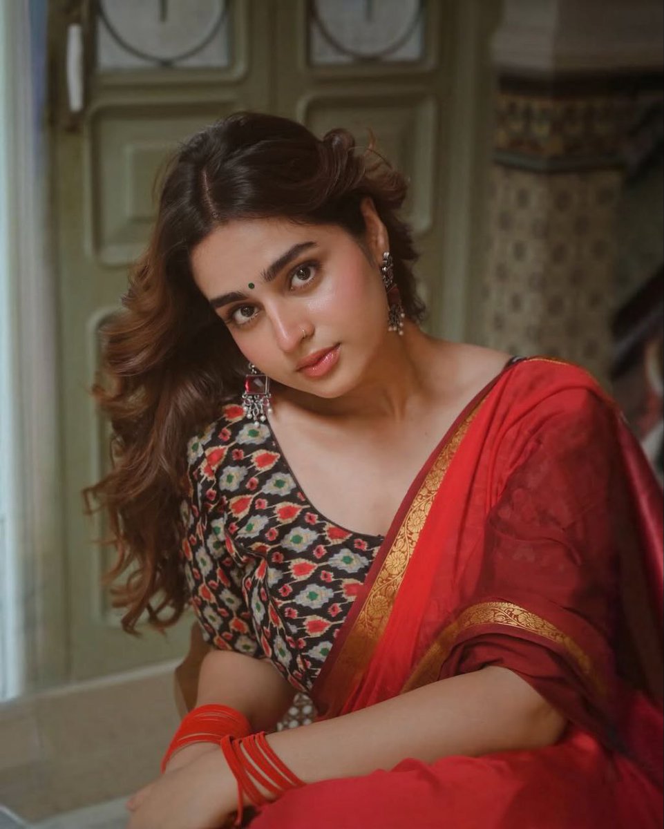 Lusty Threads Telugu tweet media