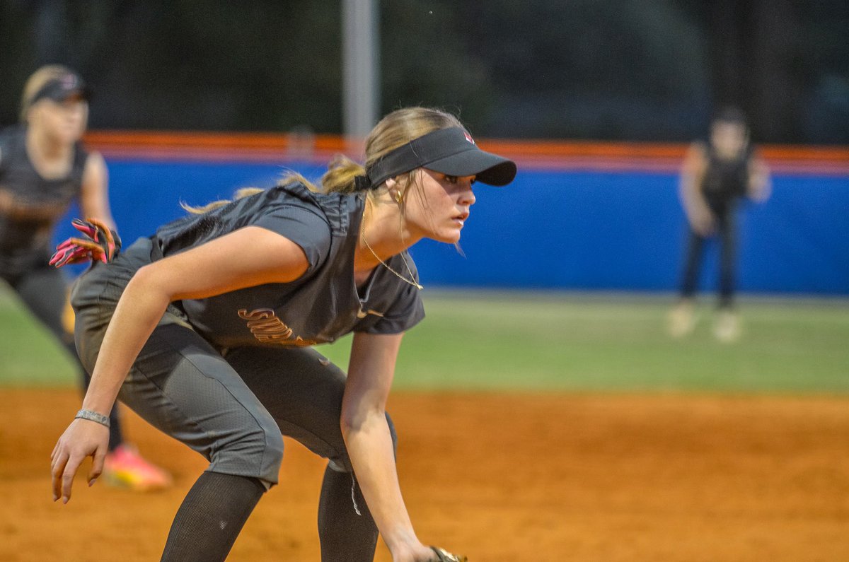 Addy Bacon tweet media