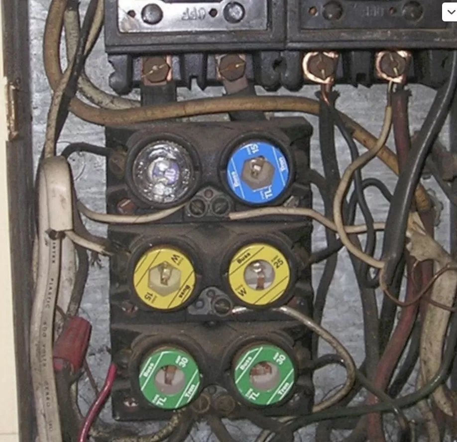 RossRadio tweet media