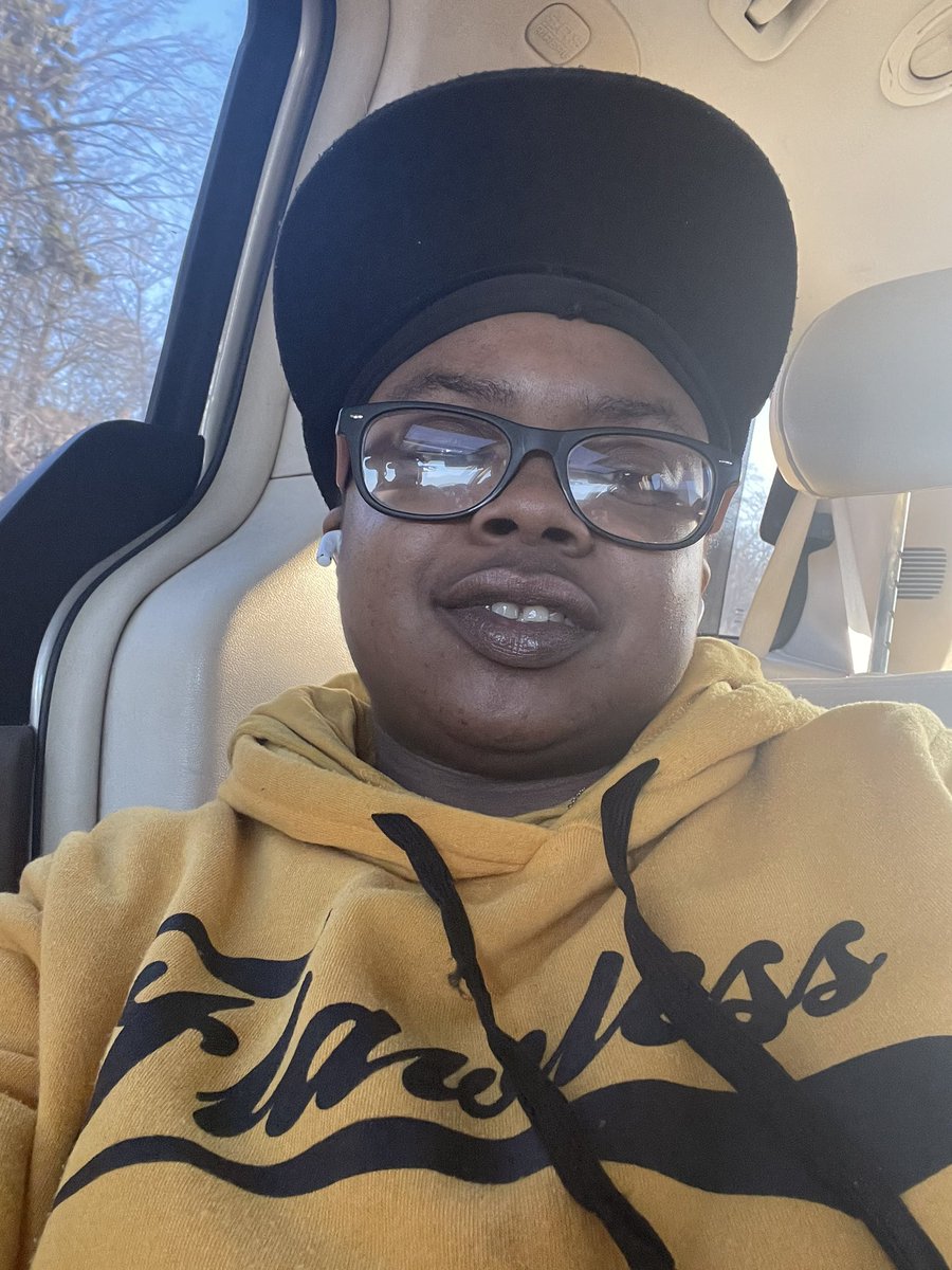 Kaykay93 tweet media