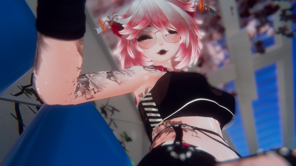 goodbyehazel's tweet image. waiting on you
#VRChat_world #vrphotography #endofsummer