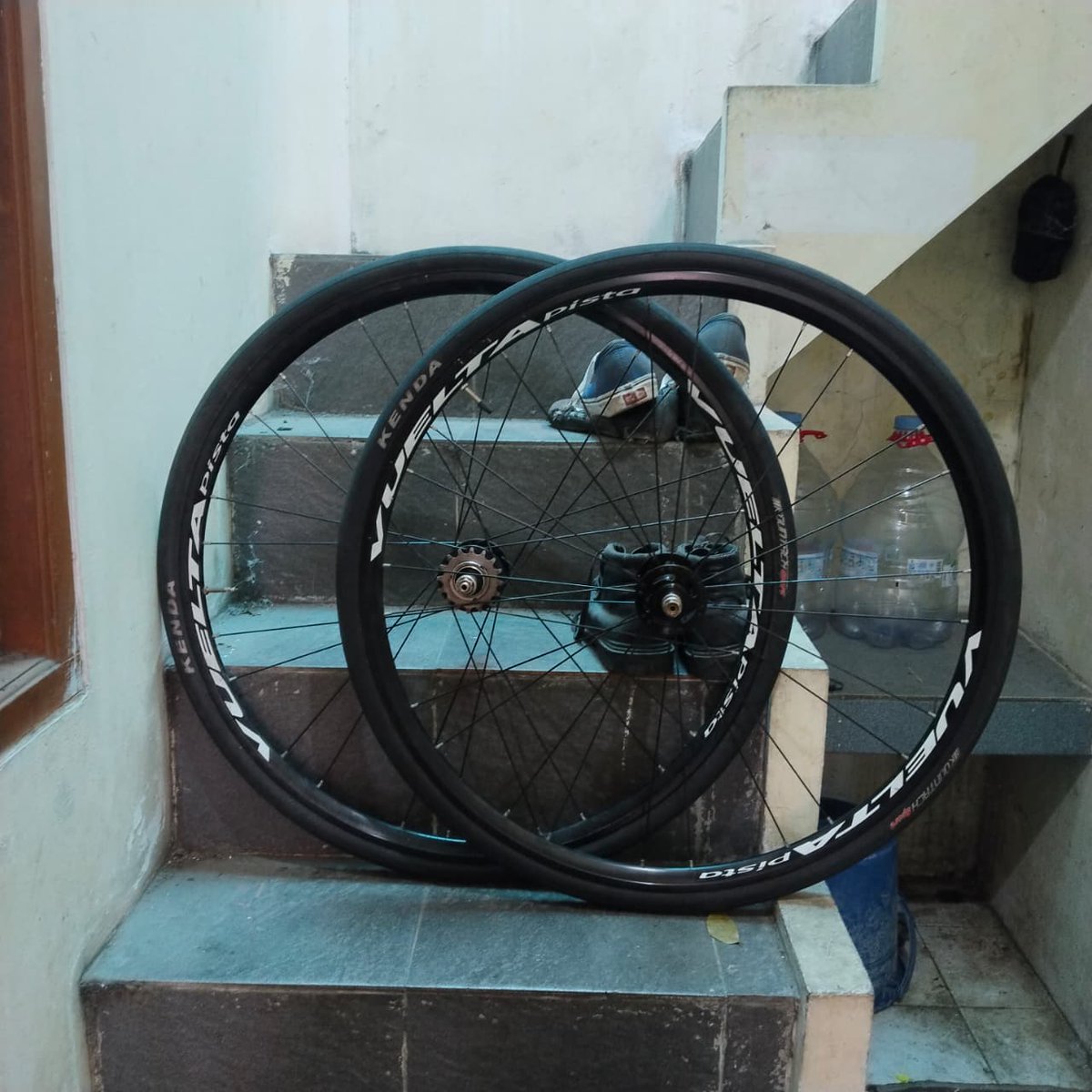 jeonudahmandi tweet media