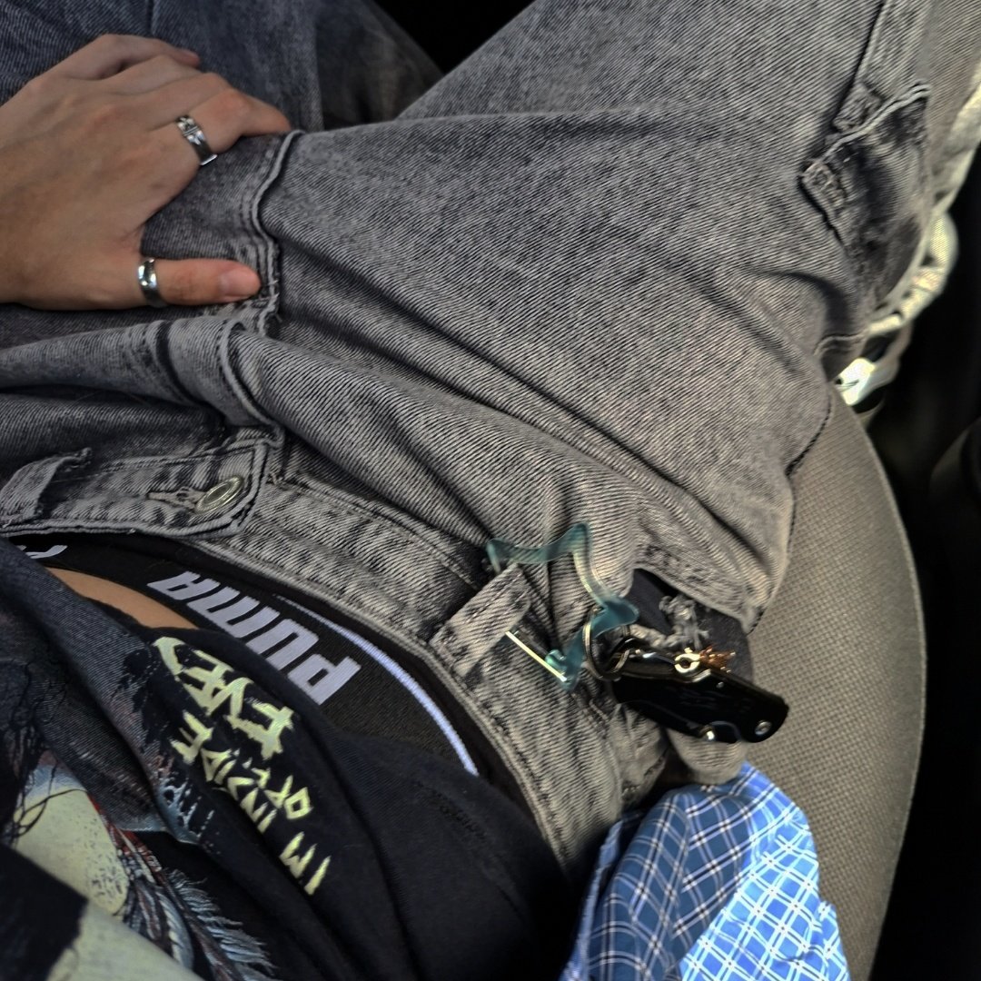 luisa 🦦 tweet media