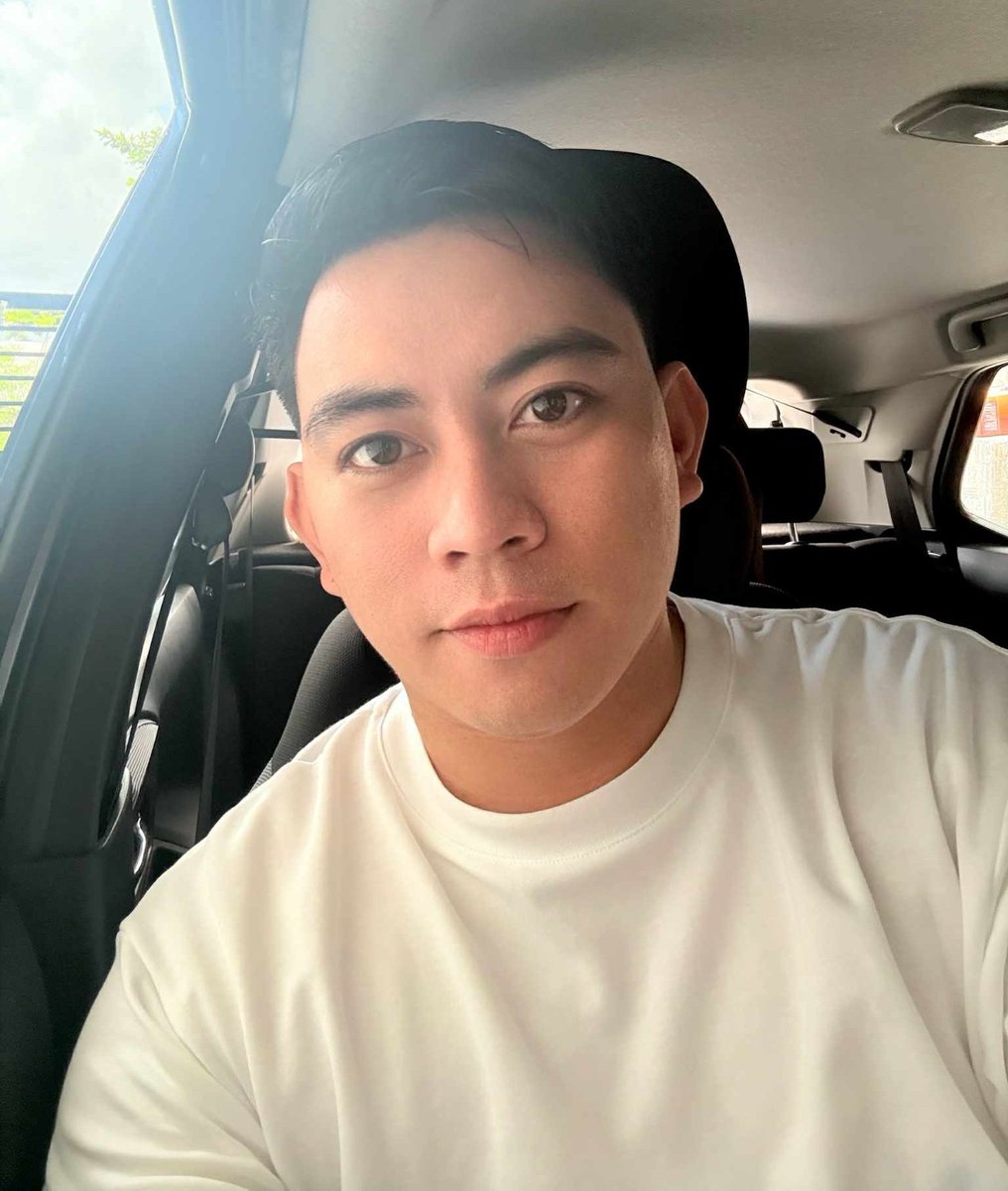 Tope 🤴🏻 tweet media