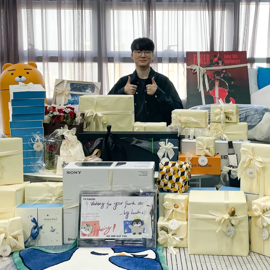 faker684's tweet photo. 10주년 기념해서 마음 보내주신 모든 분께 감사드립니다! 많은 주변 분들과 늘 응원해주신 팬분들 덕에 10년동안 활동 할 수 있었습니다. 감사합니다. https://t.co/6PyAMuszXU
