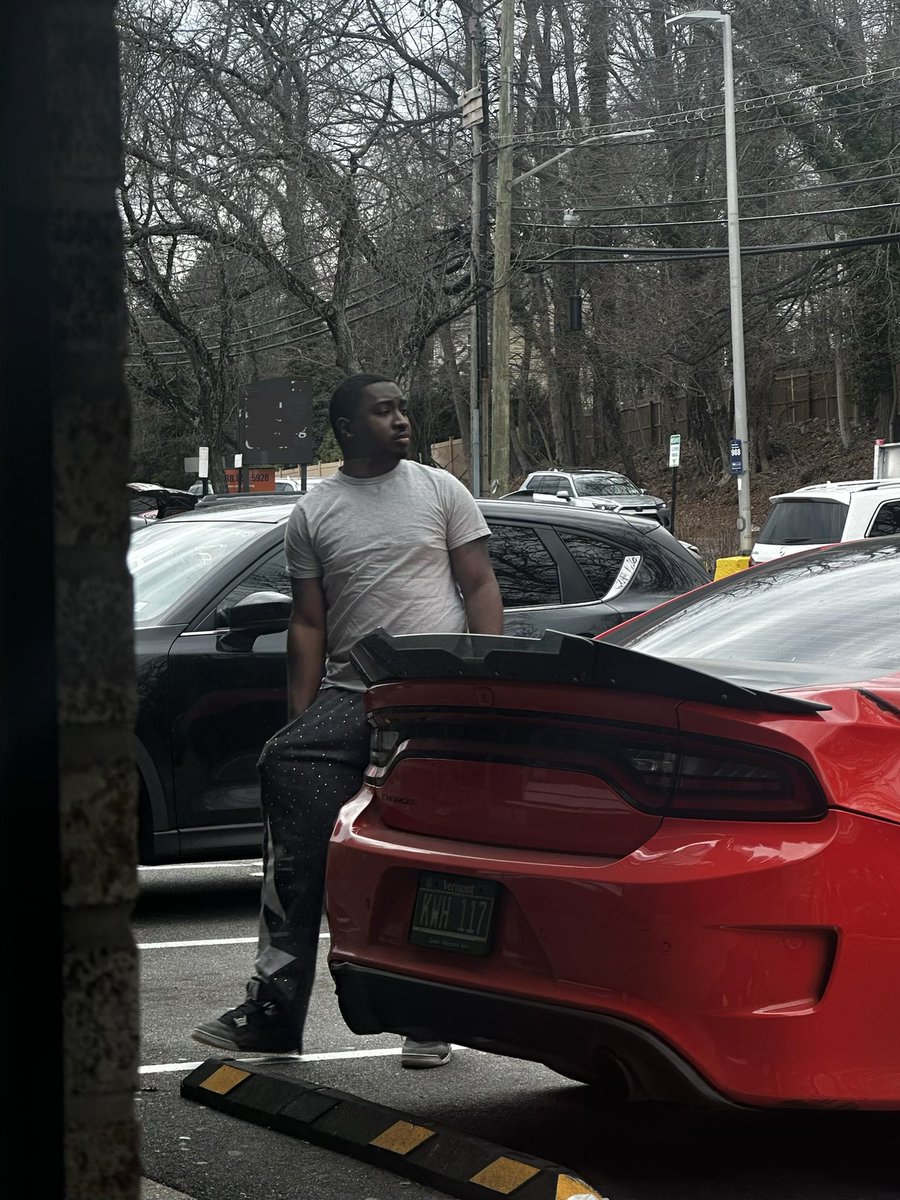 Gavin McInnes tweet media