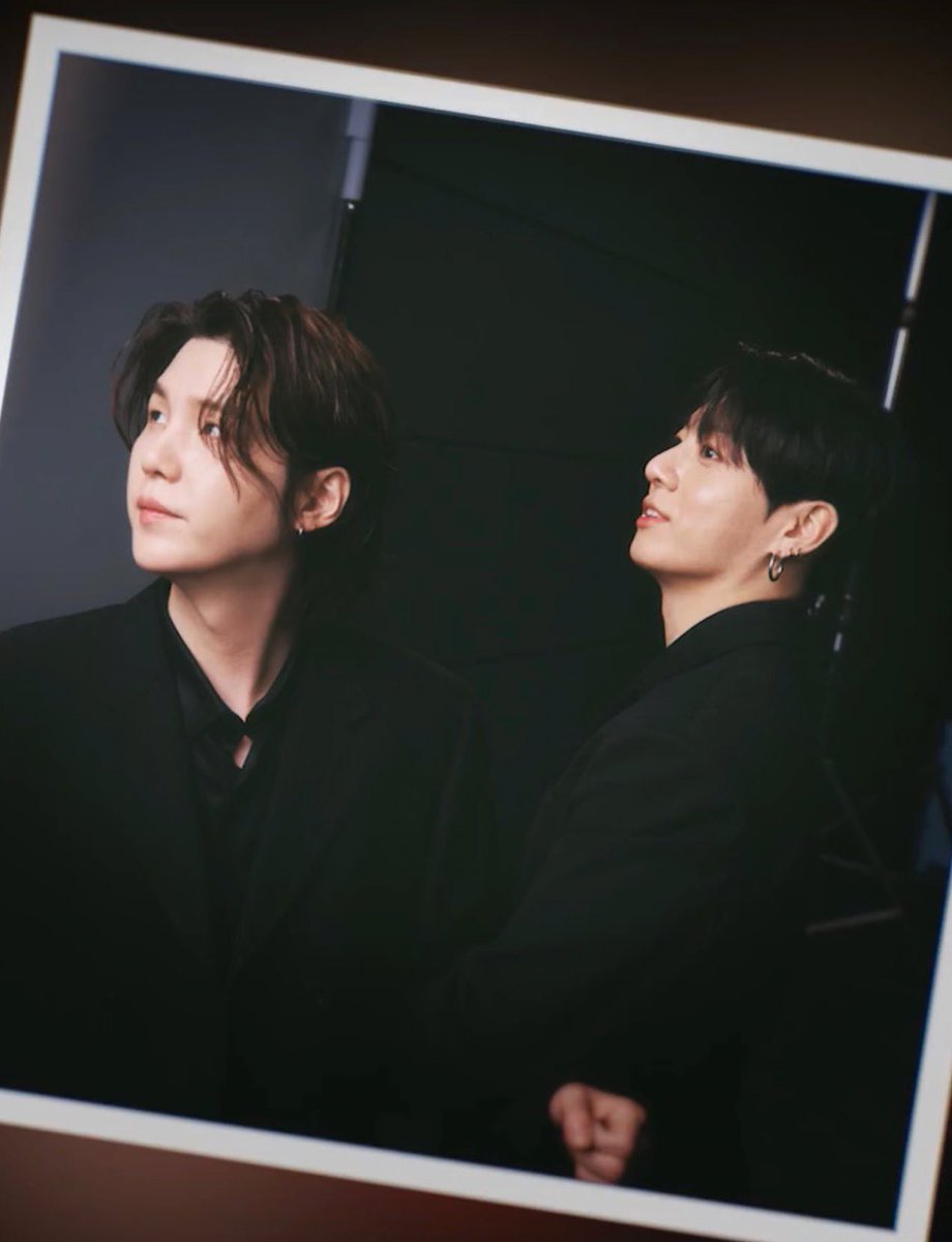 IS THIS REAL LIFE OR DID I FINALLY LOSE IT