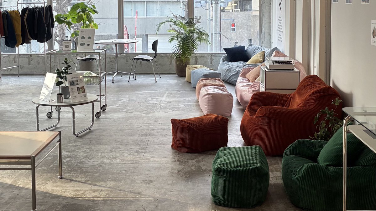 ずっと気になってたLOOSY
3/7~3/31まで代官山でPOPUP開催中🛋

実物可愛すぎるから購入欲上がってる...