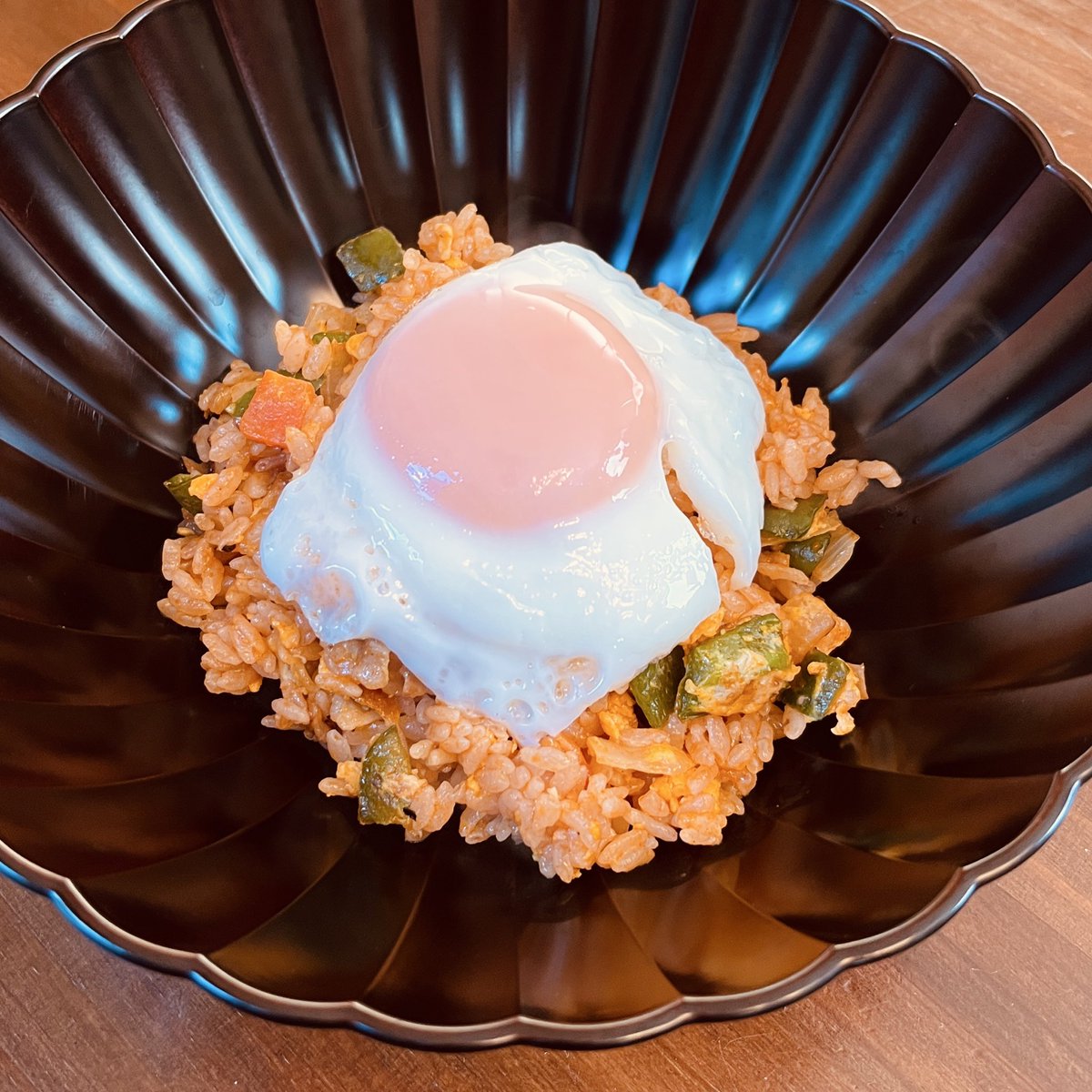 airacafe's tweet photo. 〈美味しい備忘録〉
本日の朝ごはんはケチャップライス♪
#おうちごはん
#ケチャップ https://t.co/8XAmIFth0q