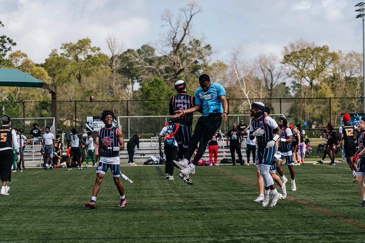 Beckett Mansfield tweet media