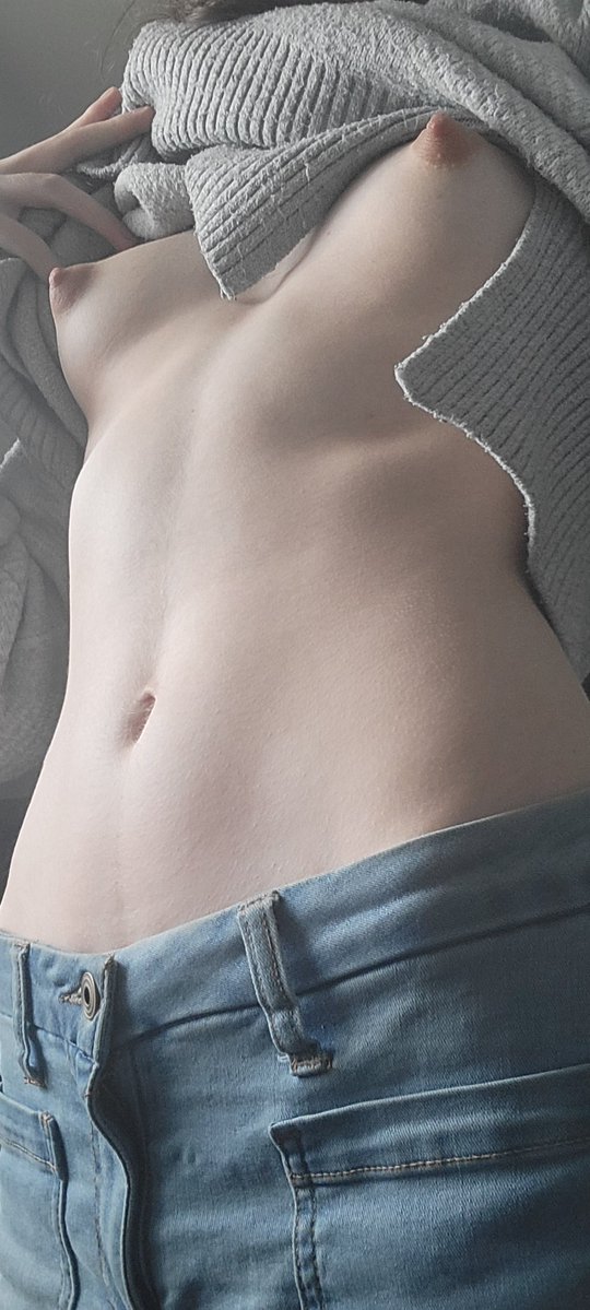 awawawawa tweet media