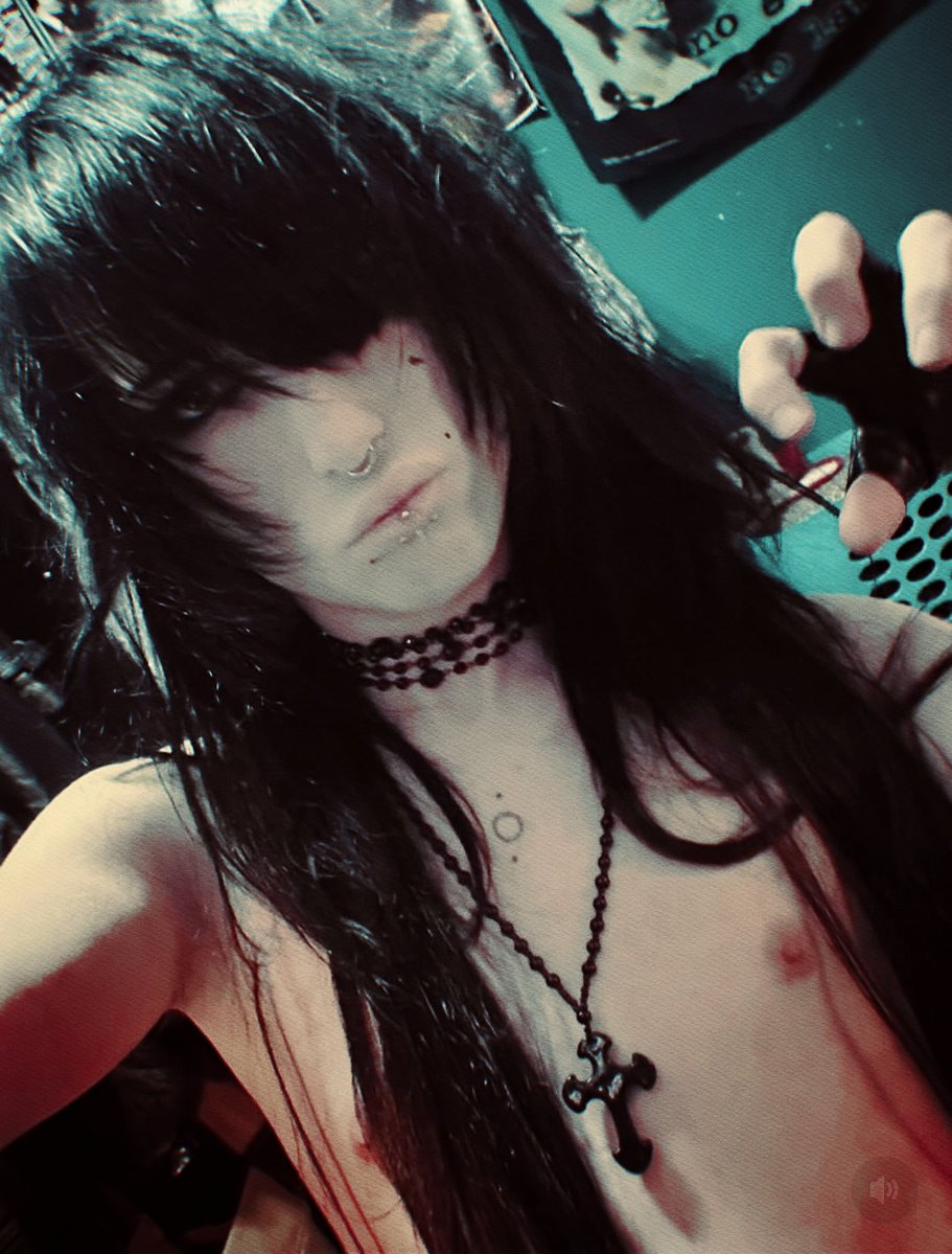 ᅟᅟ ⸍⁎ 土 ˙ 🩸﹅ tweet media