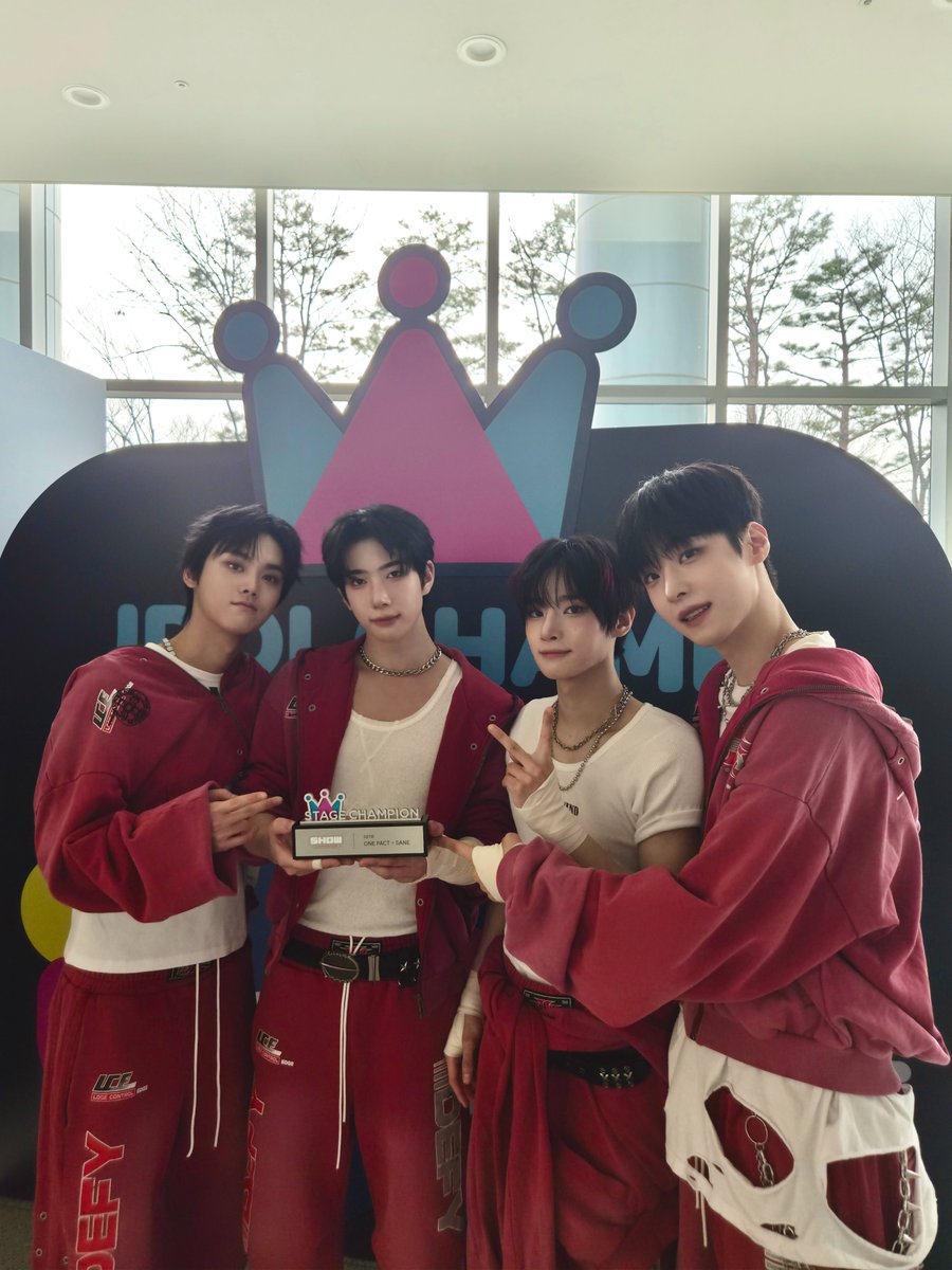 아이돌챔프 tweet media