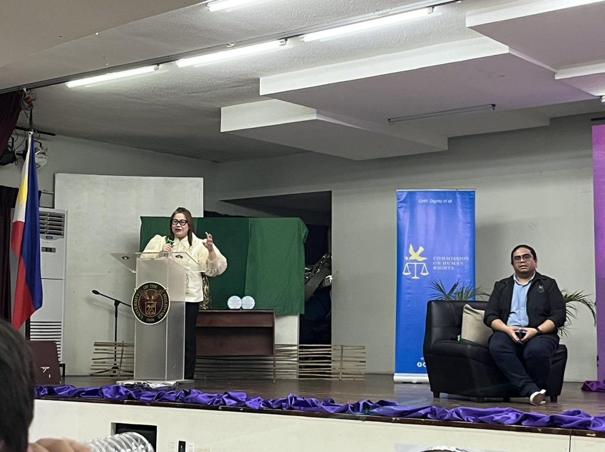 depdevregion7's tweet photo. 𝓛𝓞𝓞𝓚: DEPDev Central Visayas Regional Director Jennifer C. Bretaña joins the 3rd Annual Forum on Women Empowerment entitled: “Empowered Women: Women in Service” held at the Performing Arts Hall, UP Cebu, Lahug, Cebu City. 📷@PIACentralVis https://t.co/kW9ewMDO4p