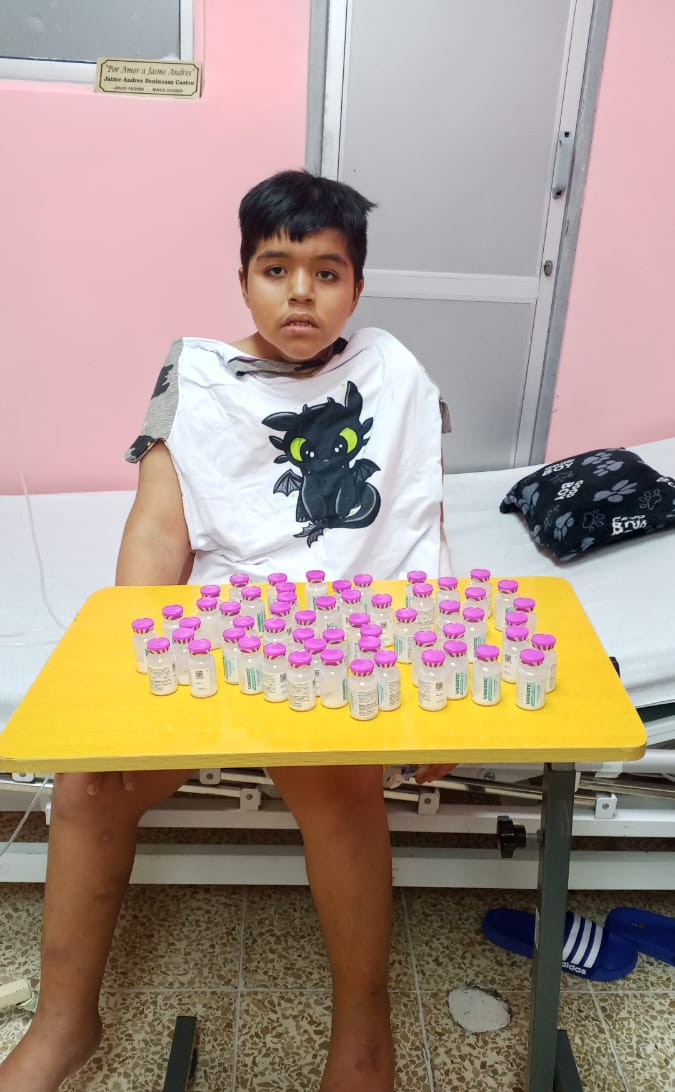 Ronald acaba de fallecer, le dió un paro 😭😭
Necesitamos reunir $400 para poder enterrarlo.

Quién pueda ayudarnos les agradecería.
Info: 0986765985
RT🙏
<a href="/Brescianilucho/">Lucho Bresciani</a> <a href="/AmandaArbo4948/">Amanda Arboleda</a> @andresbenitesec <a href="/fabriciocorread/">Fabricio Correa</a> <a href="/Voycomopuedo/">El Socialismo es pura💩</a> 
<a href="/Belliiisima89/">Yo Soy Bella Y Qué !</a> 
<a href="/PaulyHaroR/">Pauly</a> 
<a href="/FunerariaAlach/">Funeraria Alache</a>