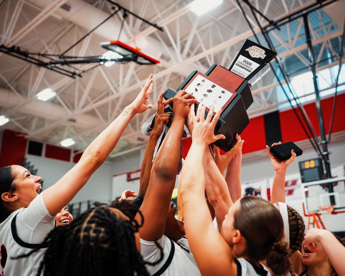 ellaporter_22's tweet photo. Trusted His plan and made history. I'm so thankful for this team.🏆❤️ #allglorytogod #gacchamps #rrr https://t.co/lYvglSw7Fl