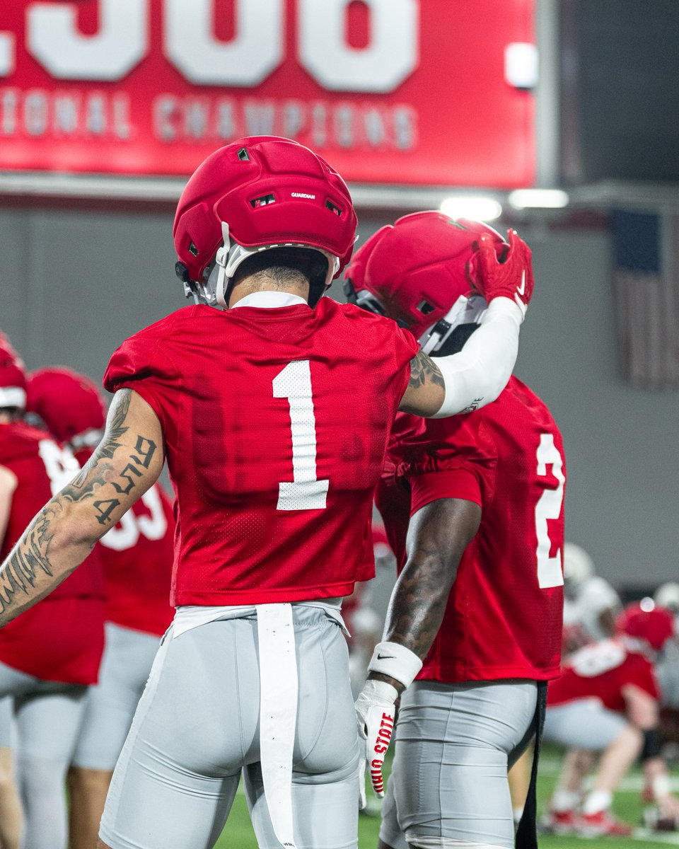 Legend Bey tweet media